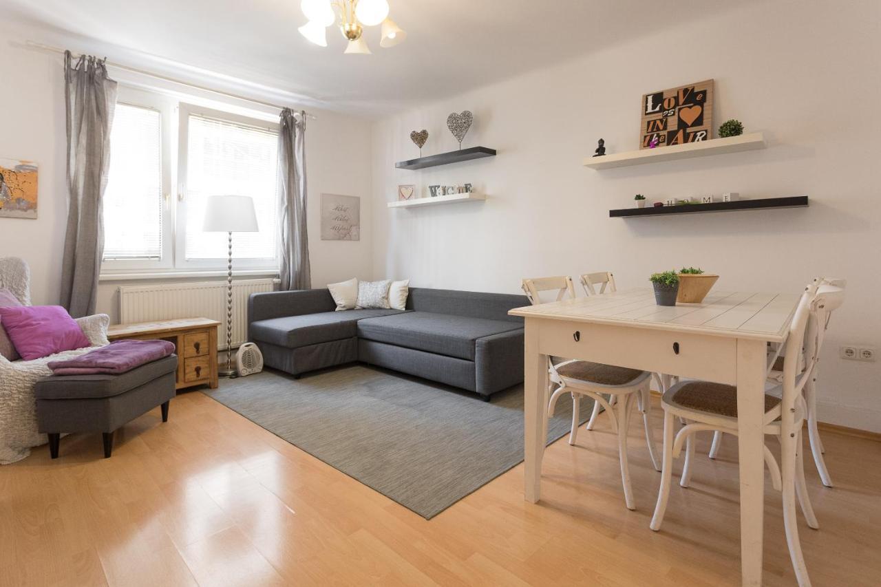 Gorgeous Hideout | City Center Apartment Вена Экстерьер фото